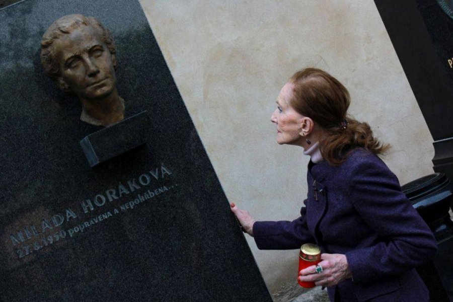 I wanted to show Czech audiences a singer who was not to be mentioned even in whispers in Czechoslovakia for 30 years, says Olga Sommerová
