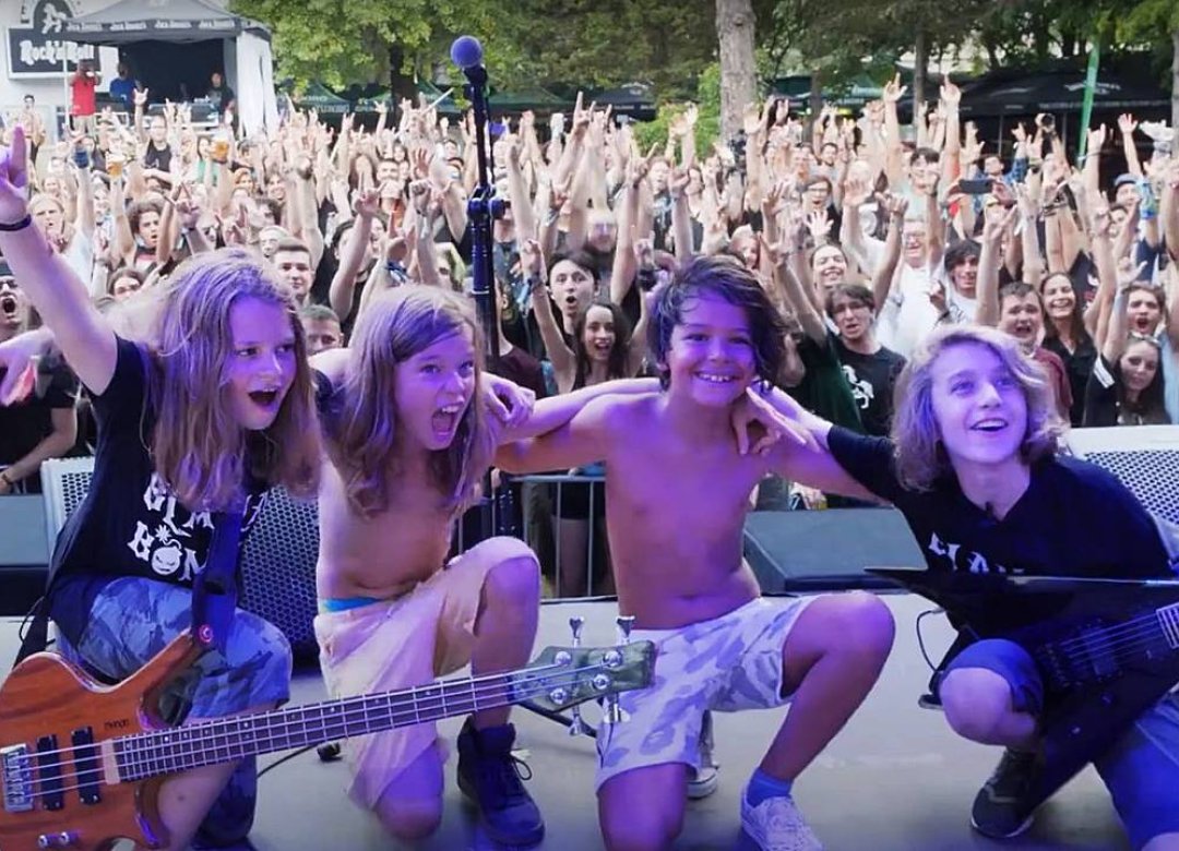 Blana Bomba (Kids Rock)