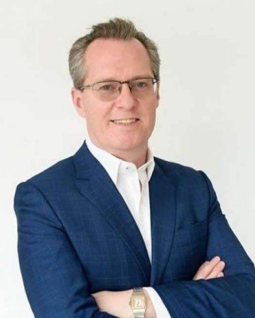 Thom Powers