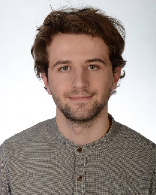 Enis Saraçi